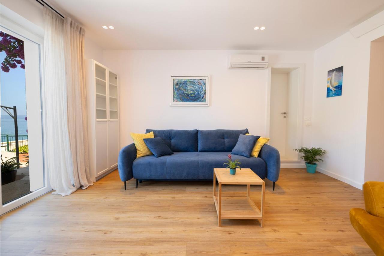 Beachfront Comfort Apartment Nives Tučepi エクステリア 写真