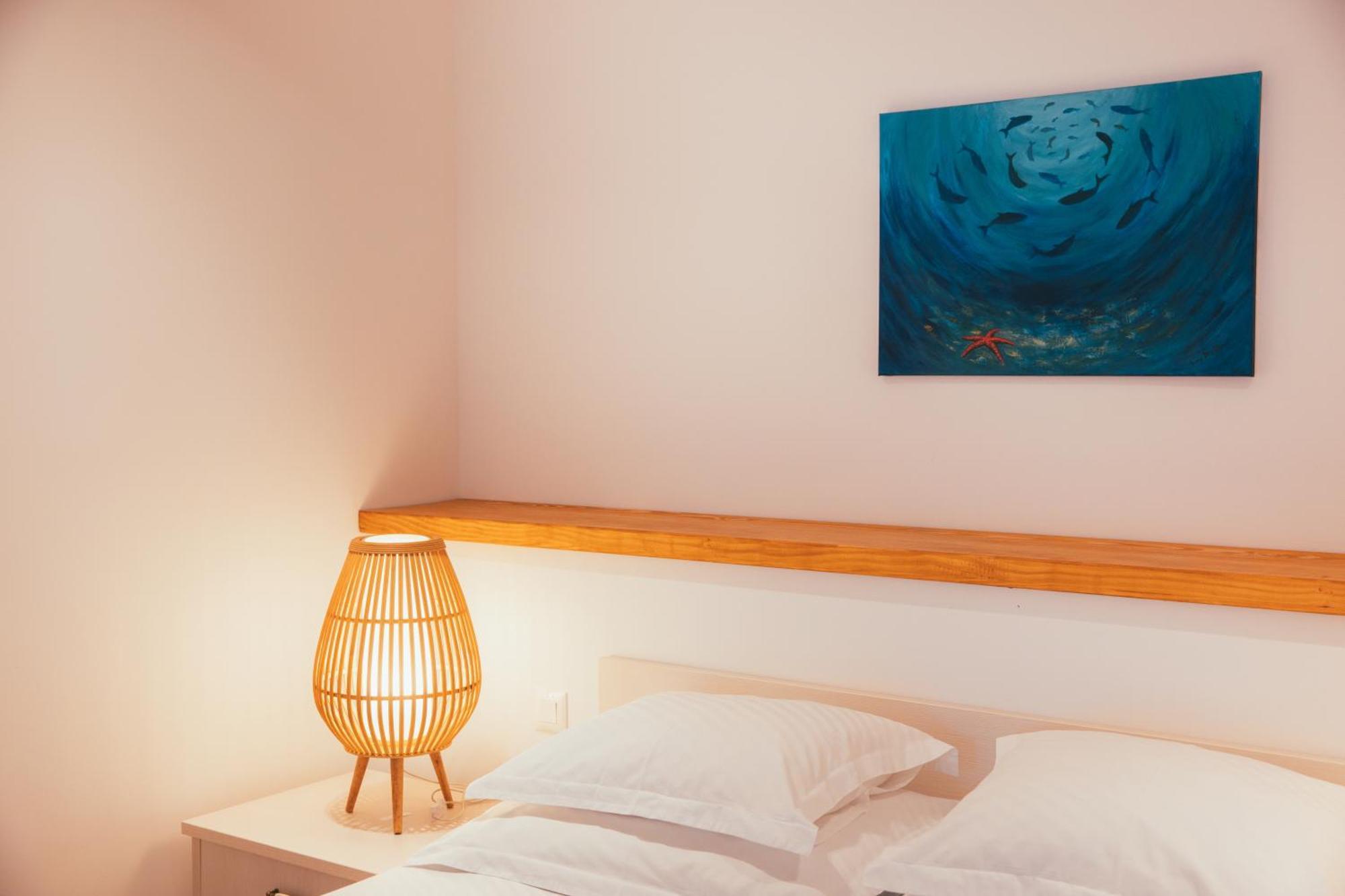 Beachfront Comfort Apartment Nives Tučepi エクステリア 写真